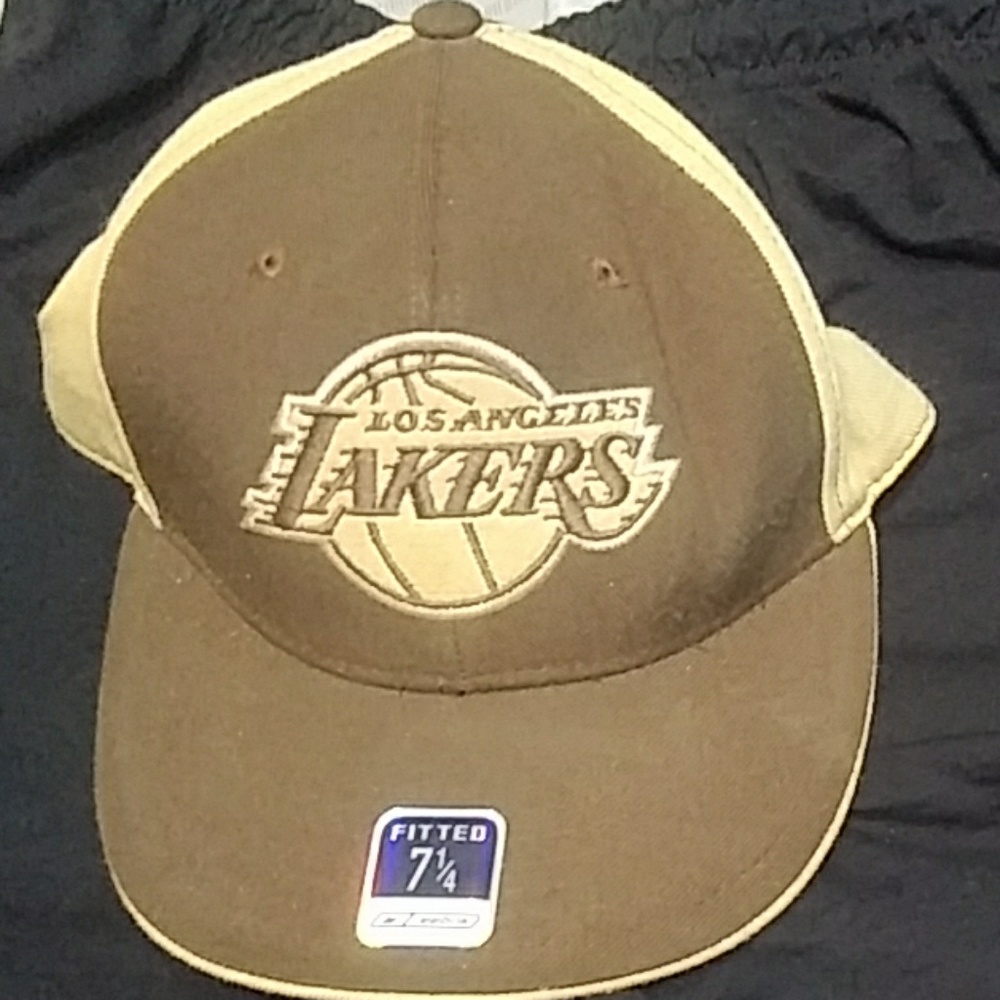 Lakers hat
